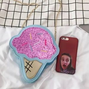 Ice cream purse